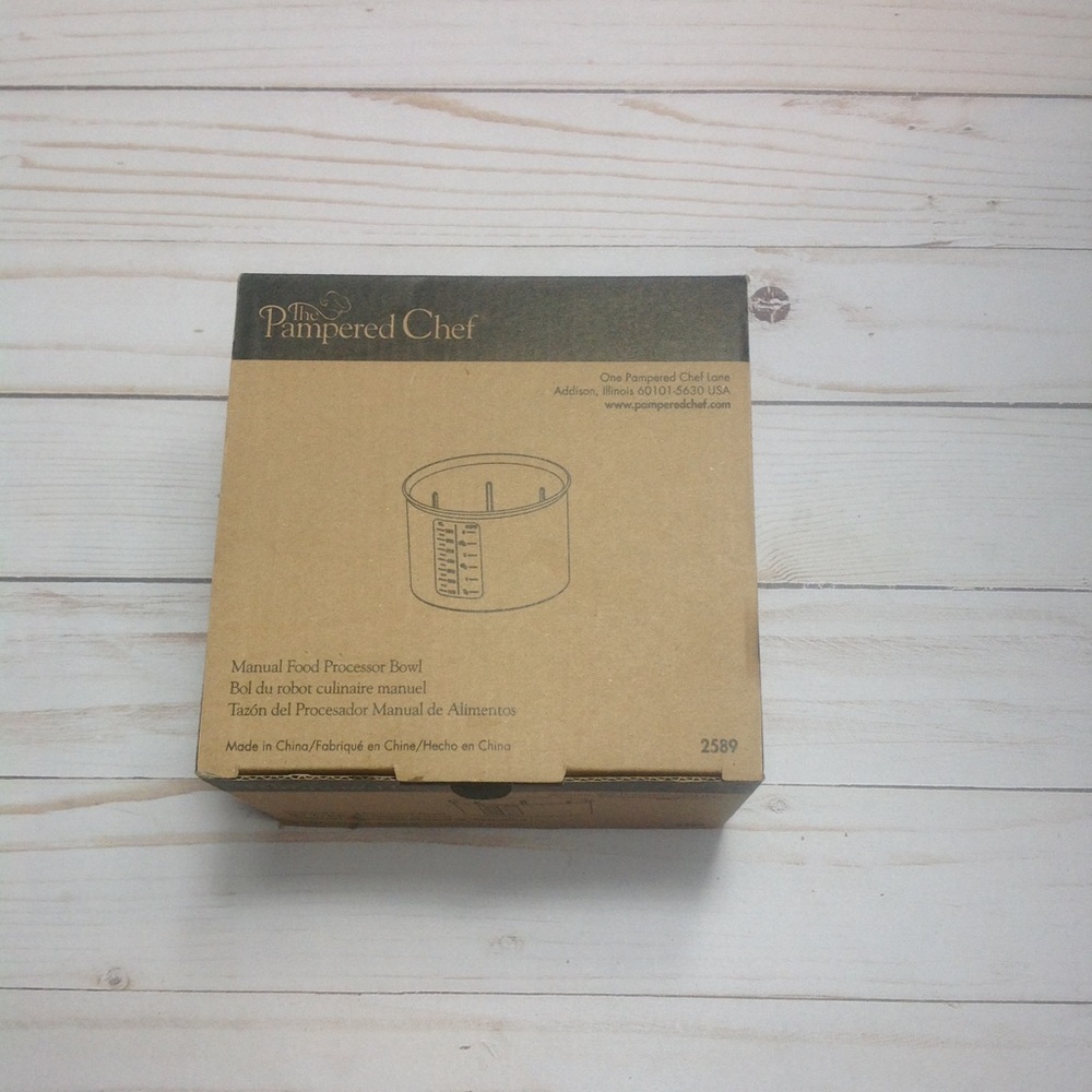 The Pampered Chef Manual 3 Cup Food Processor Bowl
